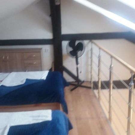 Fam.Singer Apartamento Garching an Der Alz Exterior foto