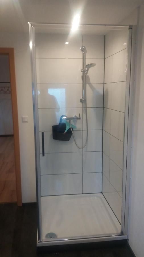 Fam.Singer Apartamento Garching an Der Alz Exterior foto